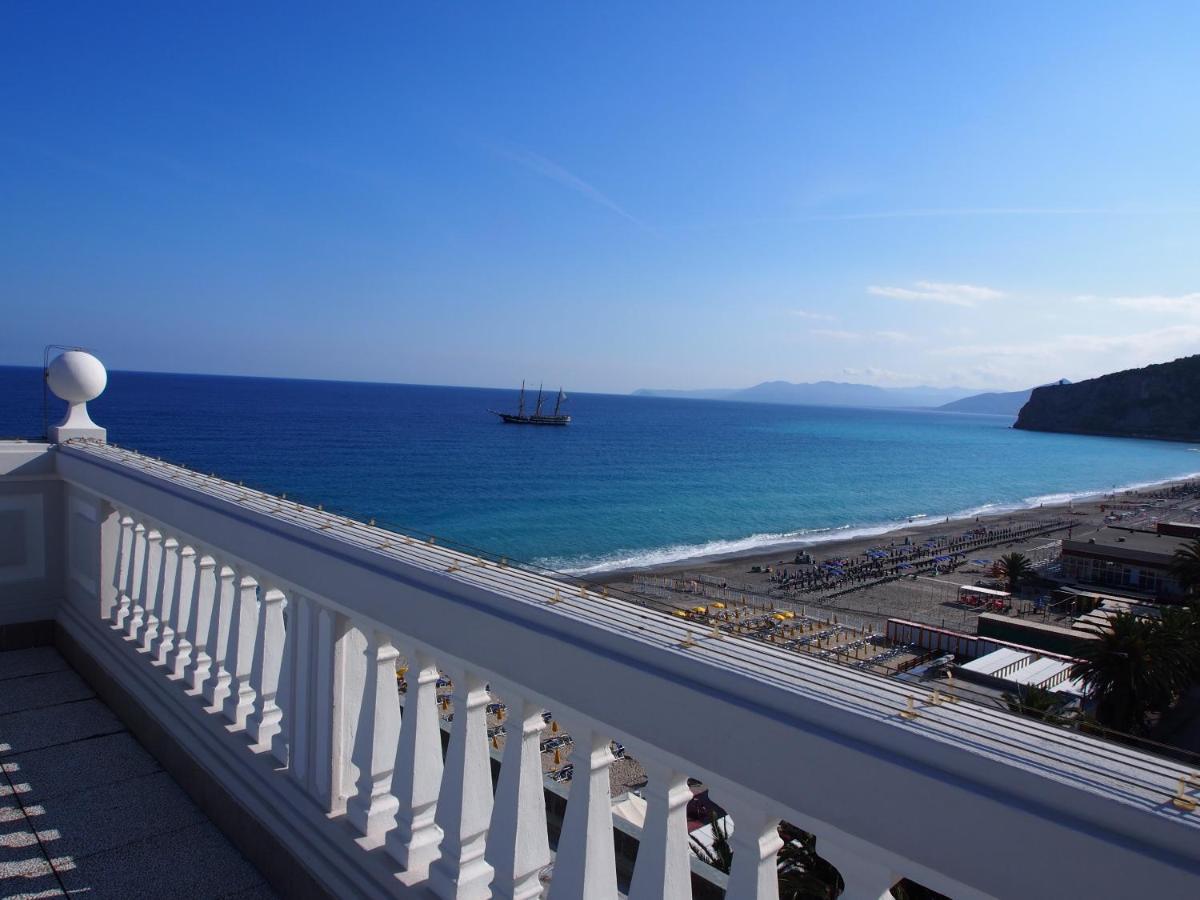 Lido Resort Finale Ligure Zewnętrze zdjęcie