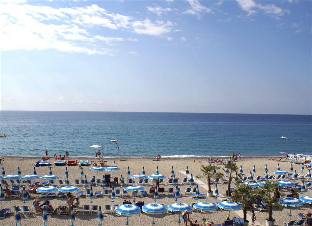 Lido Resort Finale Ligure Zewnętrze zdjęcie